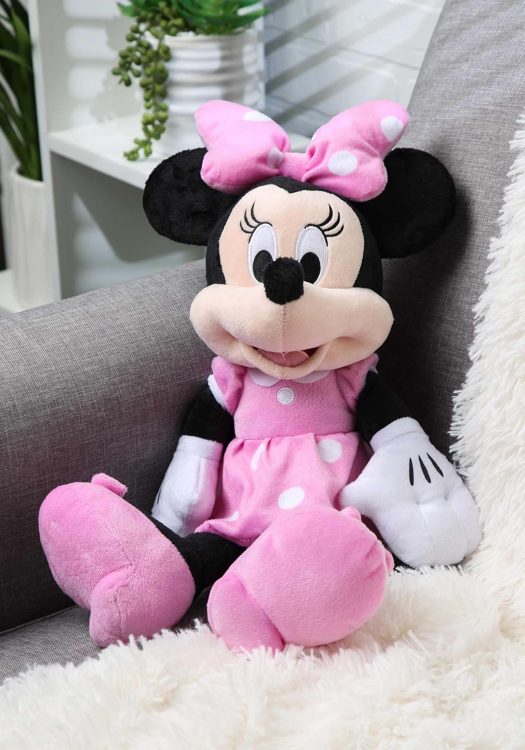 18″ Minnie Mouse Stuffed Toy