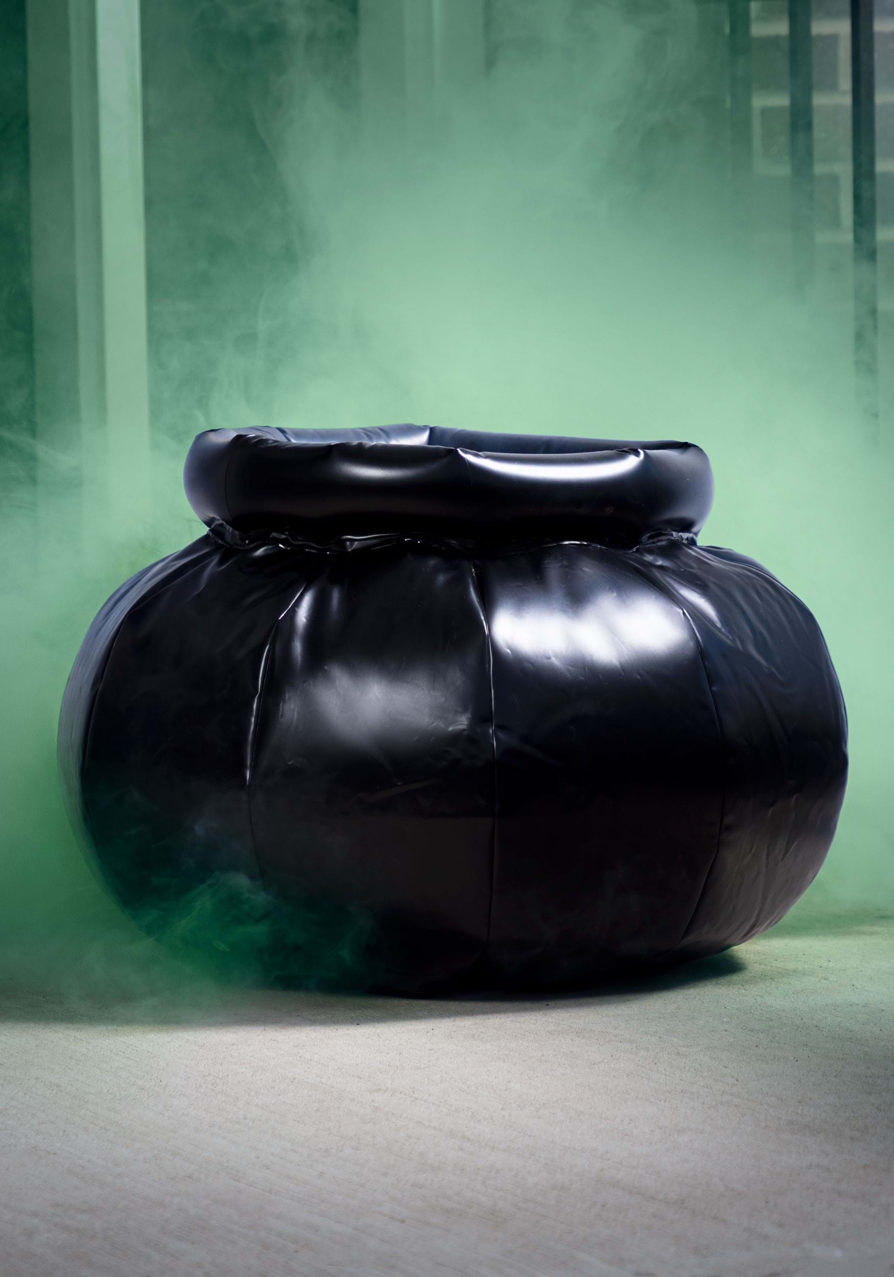 2FT Witch’s Cauldron Inflatable Decoration
