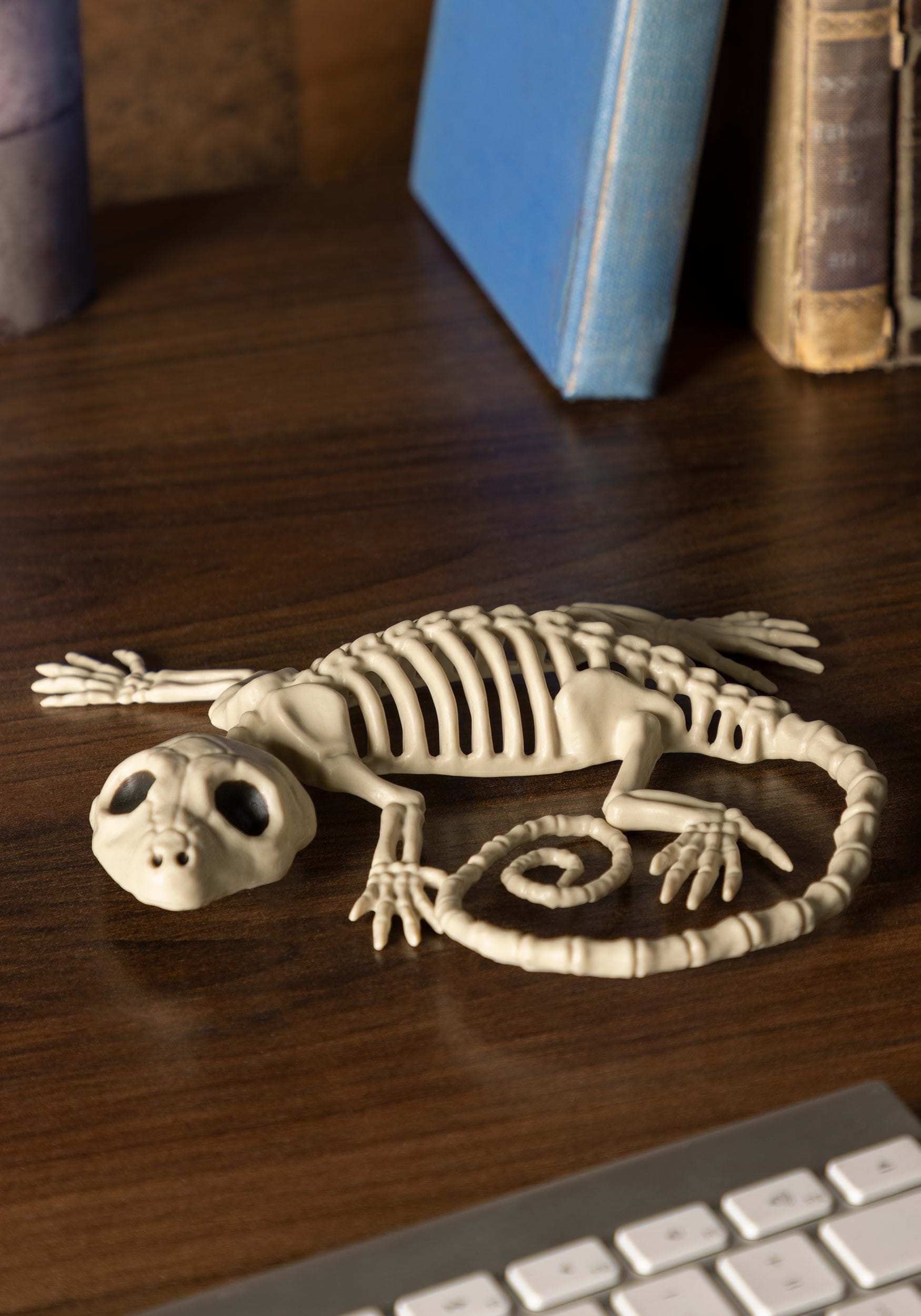 7″ Gecko Skeleton Prop Halloween Decoration