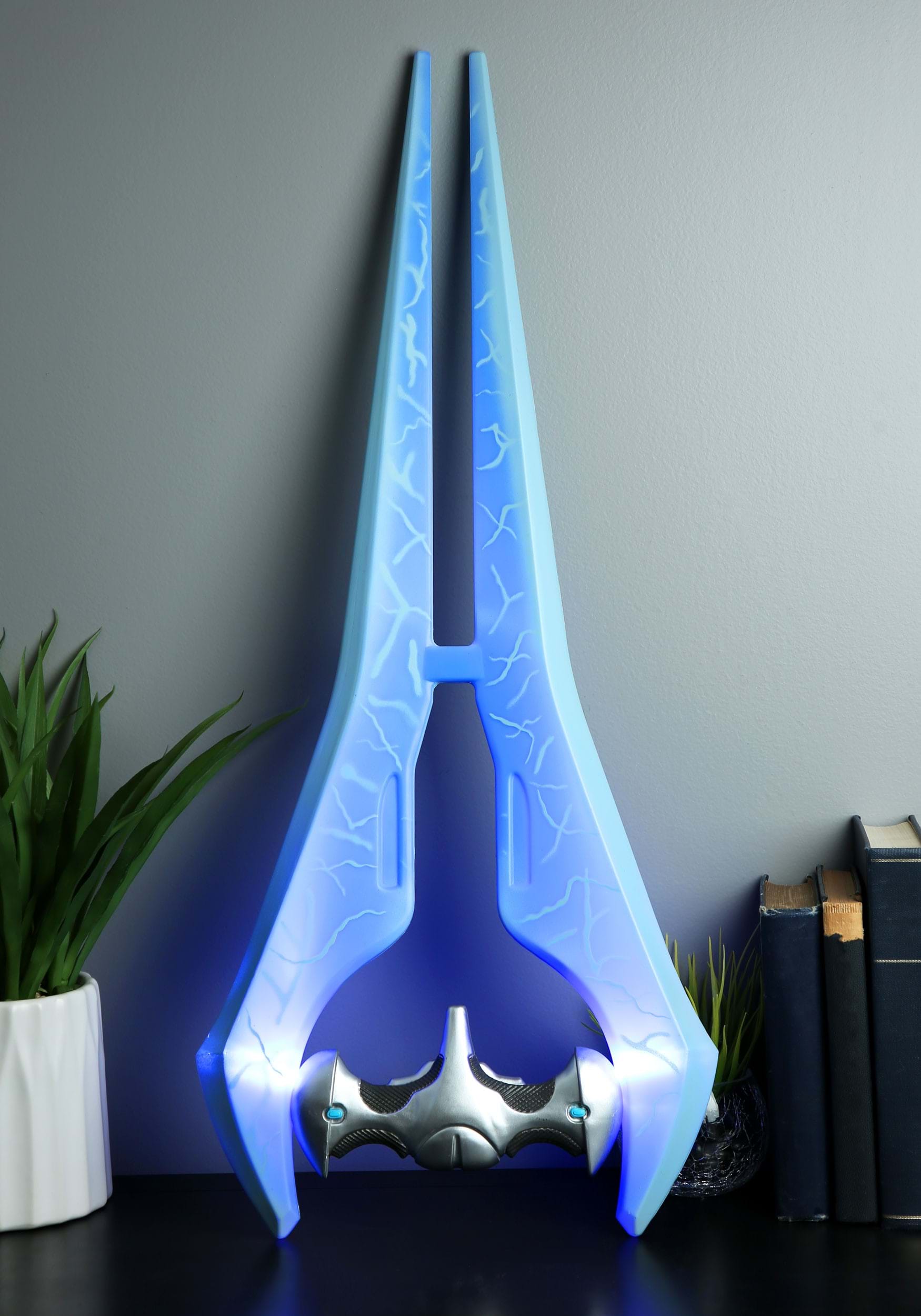 Deluxe Energy Halo Infinite Light Up Sword