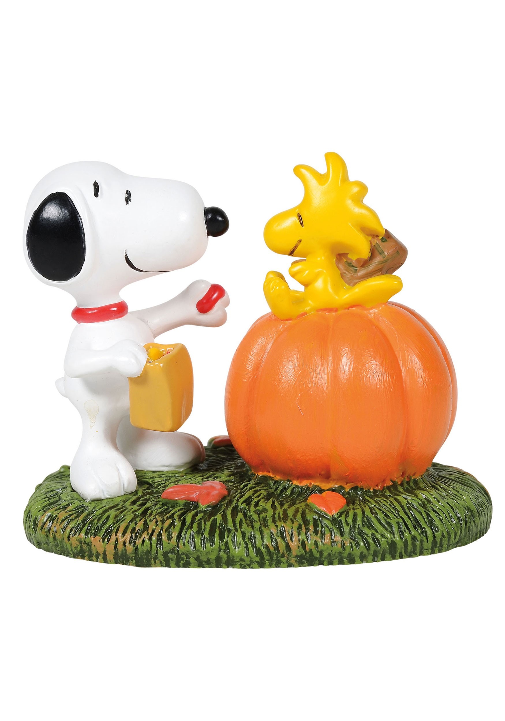 Department 56 – Peanuts A Treat For Woodstock Figurine