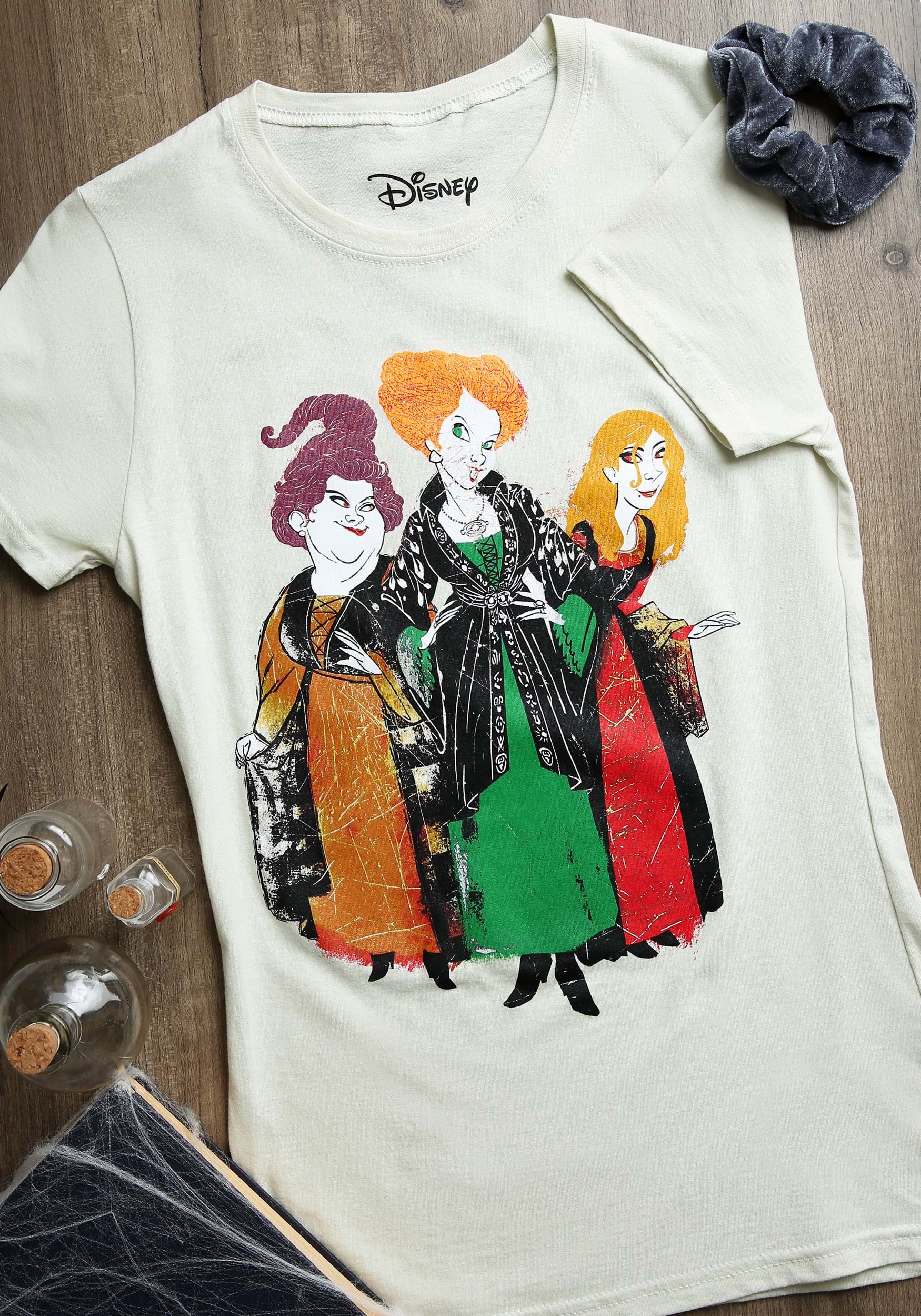 Hocus Pocus 3 Sisters Women’s T-Shirt