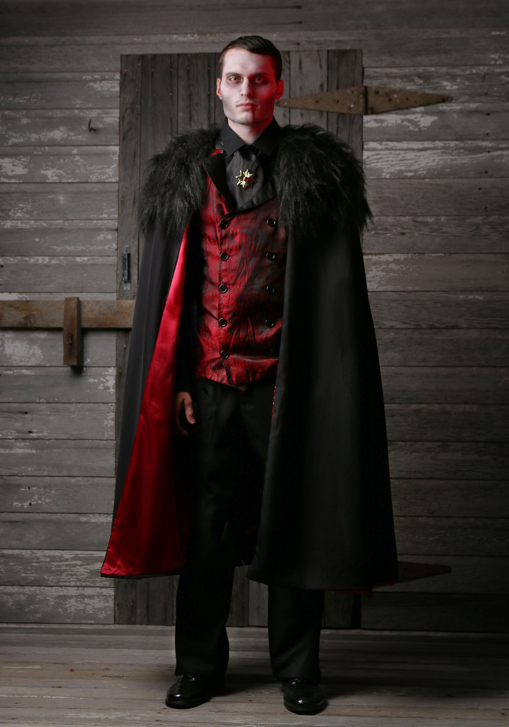 Plus Size Deluxe Men’s Vampire Costume