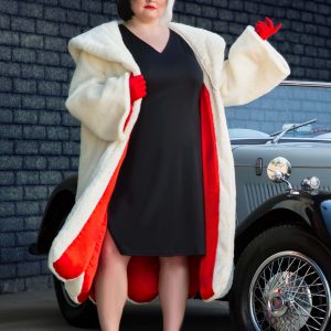 Plus Size Women's Deluxe Cruella De Vil Coat Costume