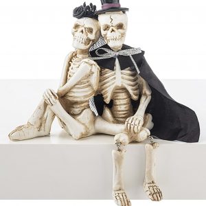 Spooktakular Skeleton Couple Figurine Prop