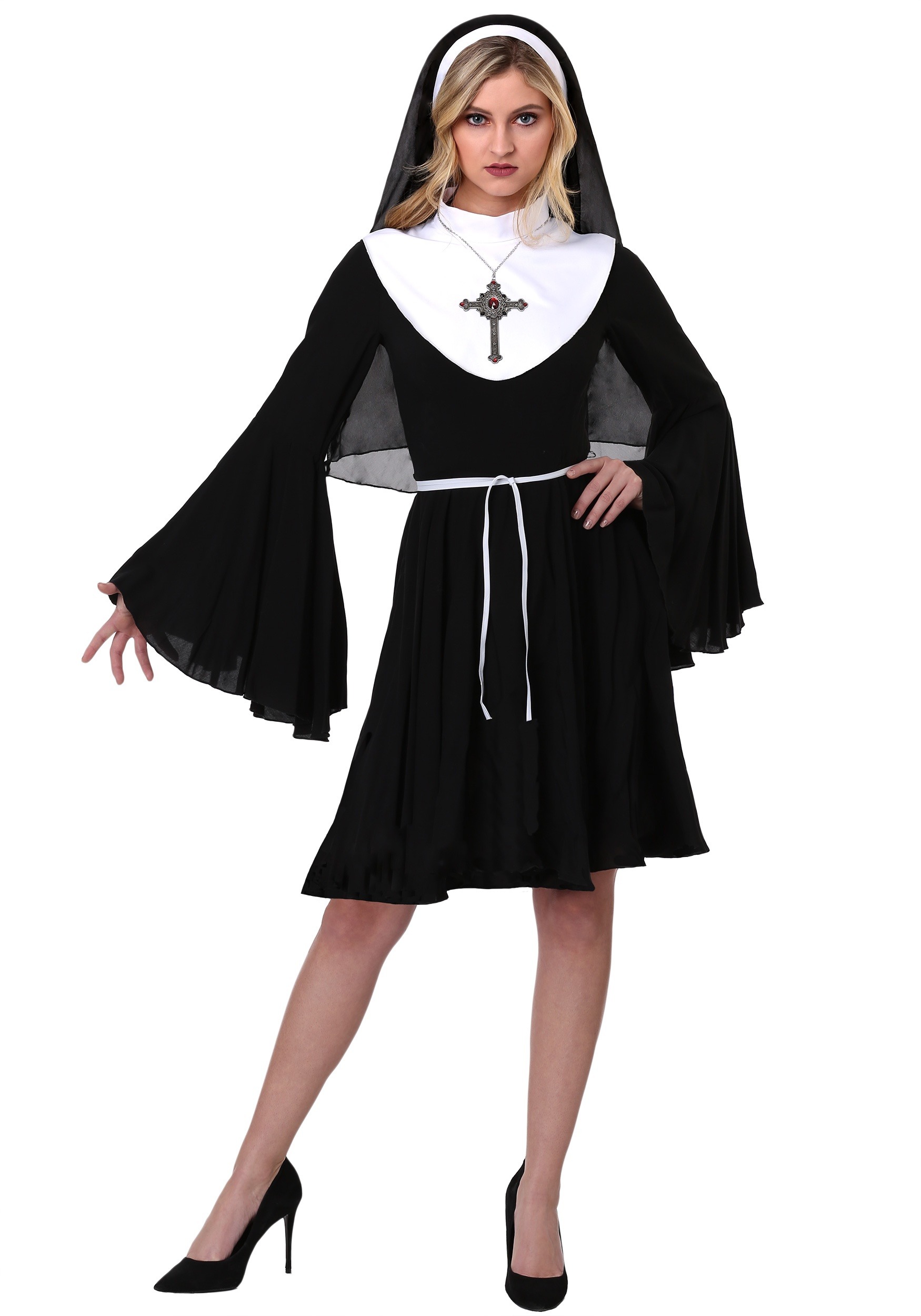 Women’s Sassy Nun Costume